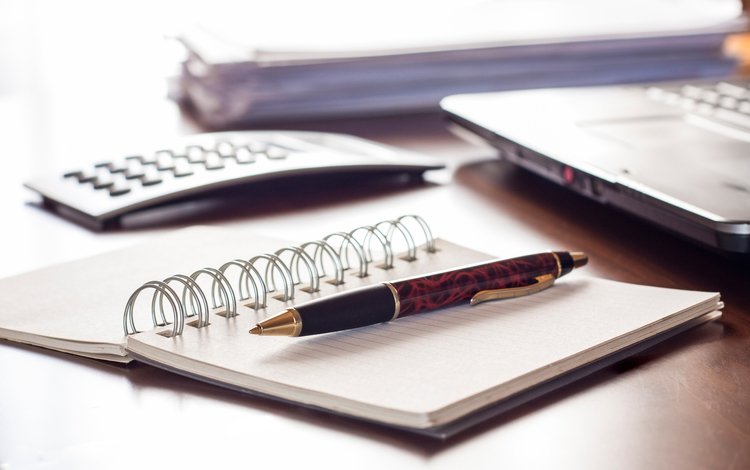 ЩОРІЧНЕ ЗВІТУВАННЯ КЕРІВНИКІВ ЗАКЛАДІВ!