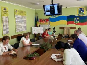 Сьогодні у Вороновицькій селищній раді відбулася міжнародна серпнева педагогічна науково-практична конференція: “Освіта, освітяни – незламні у війні”.