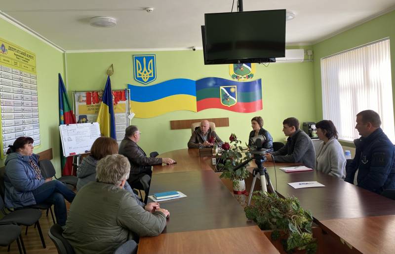 Нарада щодо розташування пункту базування карет швидкої допомоги на території нашої громади.