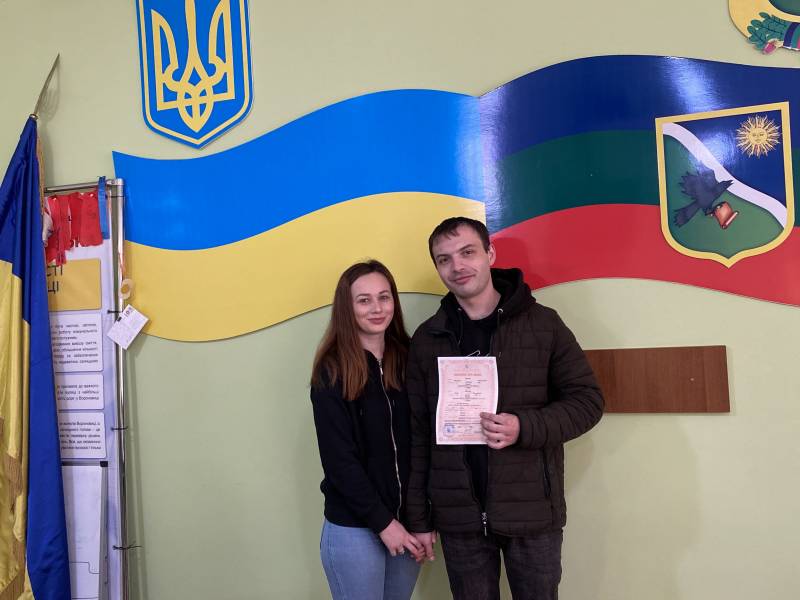 Війна коханню не завада!