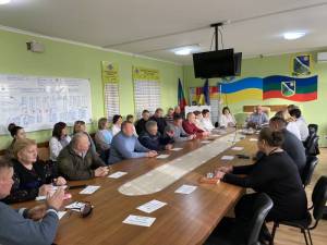 Відбулася 42 (позачергова) сесія 8 скликання.