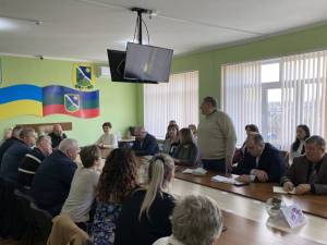 Понеділкова щотижнева апаратна нарада.