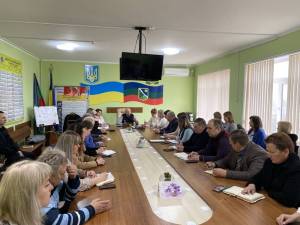 Щотижнева ранкова апаратна нарада.