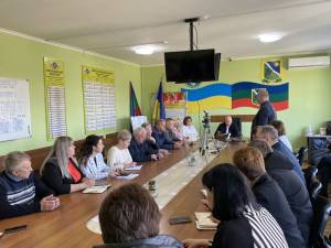 Щотижнева апаратна нарада.