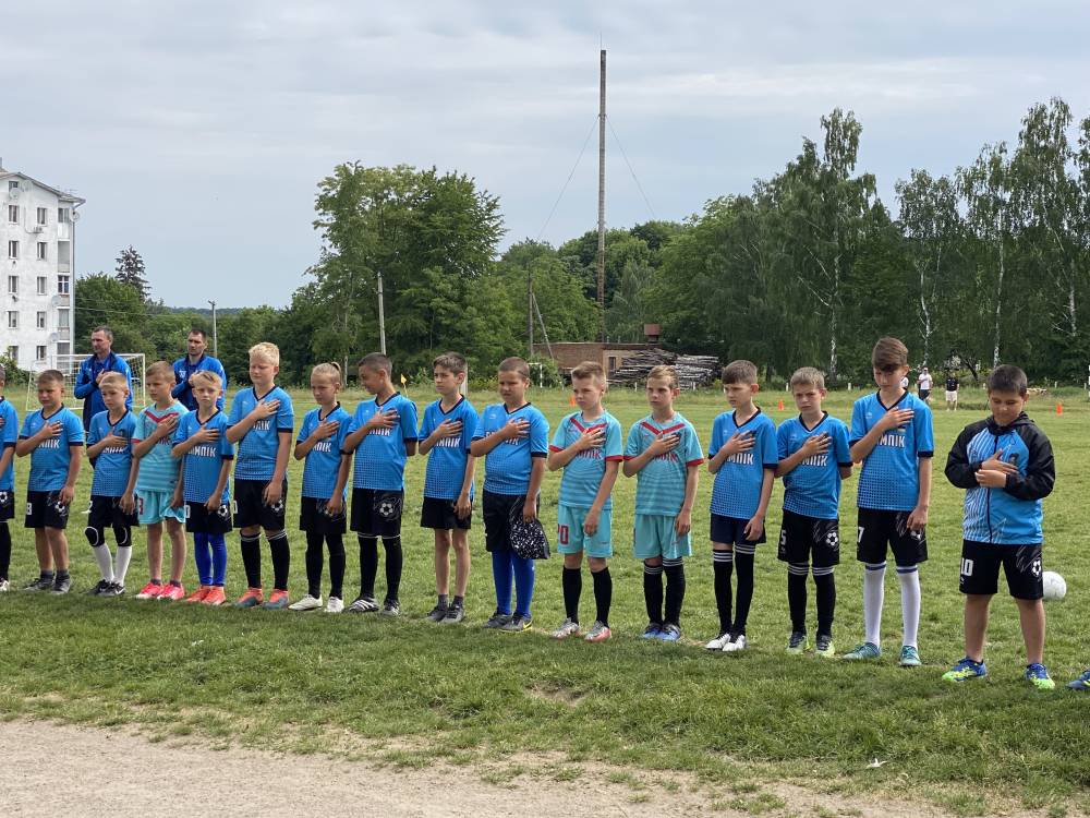 Фінальні зональні змагання з футболу у серці нашої громади!