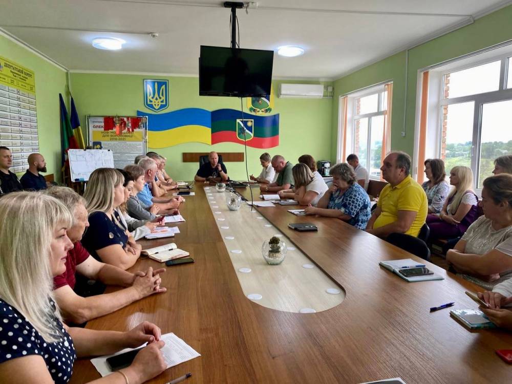 Щотижнева апаратна нарада