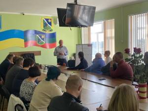 Життя в умовах війни несе для освітян низку складних викликів.