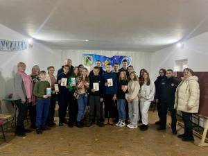 Інформаційно-просвітницький захід на тему: “Подолаймо насильство разом”